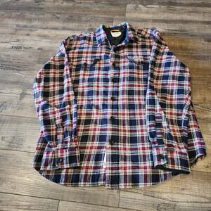 Field & Stream Flannel plaid Button up mens shirt size Large 2414